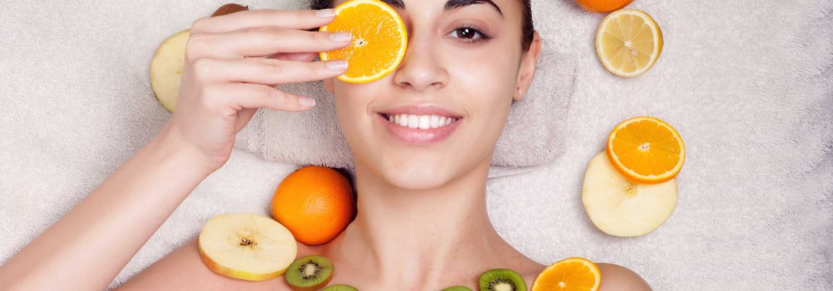 Oltre ai benefici fisici, il fruit massage è anche un'esperienza rilassante per la mente.